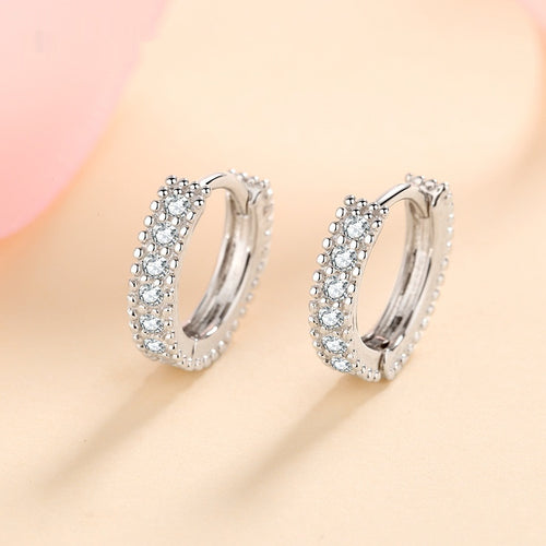 Moissanite stud earrings in 925 sterling silver – main view